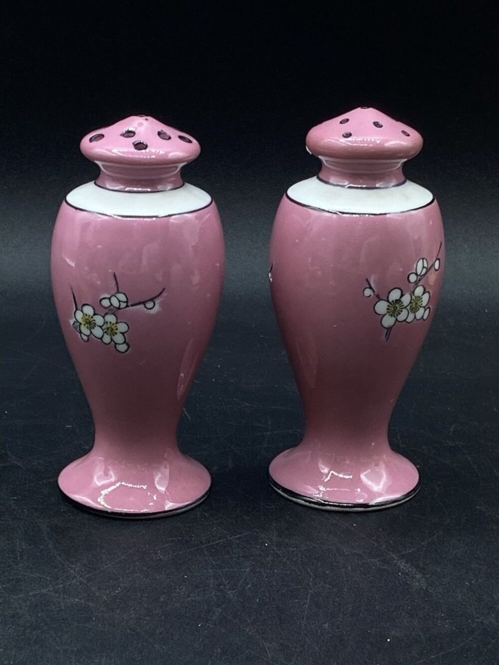 Salt & Pepper Shakers Japan Butterfly Pink Art Nouveau Cherry Blossom Porcelain - Picture 3 of 11